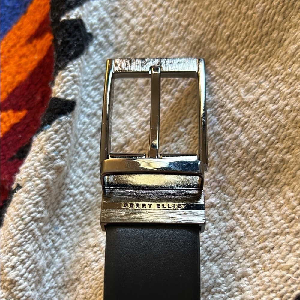 Perry Ellis Black Faux Leather Belt Silver Buckle Size 40